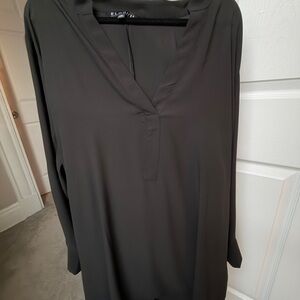 Eloquii Size 20 Black V-Neck Long Sleeve High-Low Women’s Top